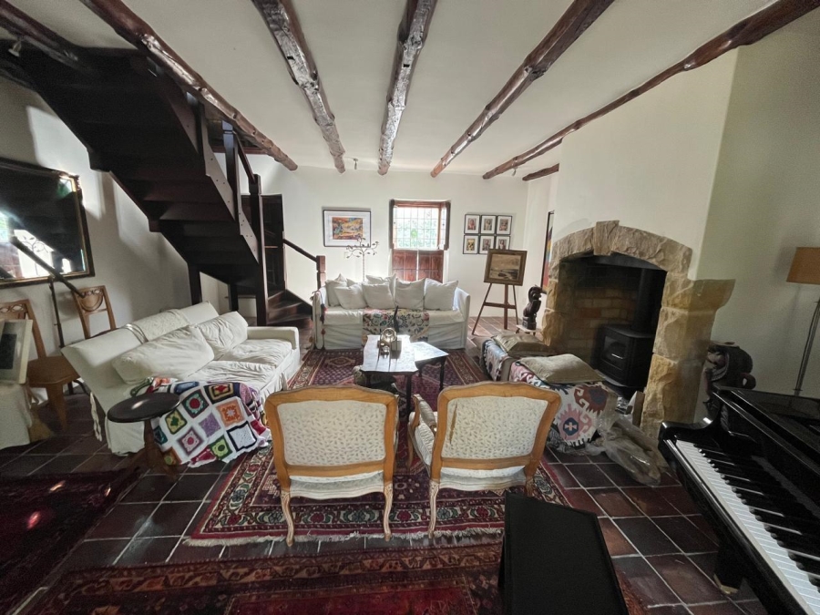 To Let 3 Bedroom Property for Rent in Wynberg Upper Western Cape